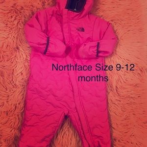 Northface infant snowsuit size 9-12 months